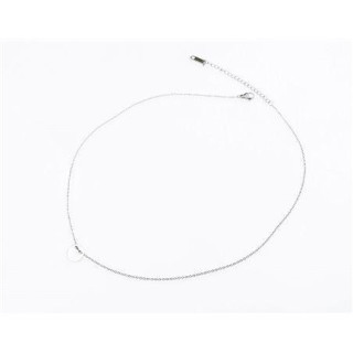 Ženska ogrlica z dekoracijo