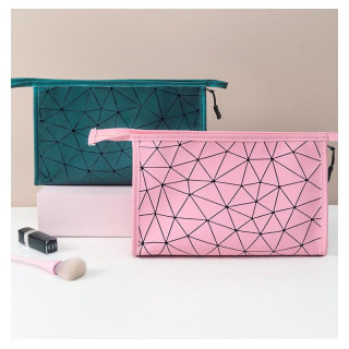 Roza kozmetična torbica z vzorcem