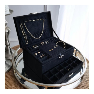Elegantna črna škatlica za nakit