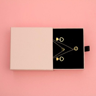 Darilna škatla za nakit v oranžni barvi