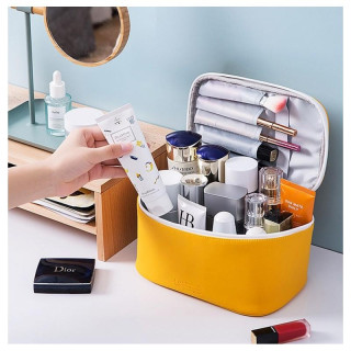 Rumena kozmetična torbica