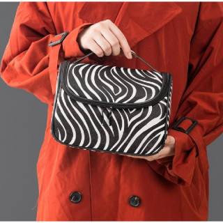 Kozmetična torbica z motivom zebre