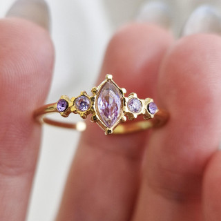 Univerzalni ženski prstan s cirkoni