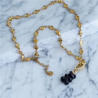 Pozlačena ogrlica s srcem