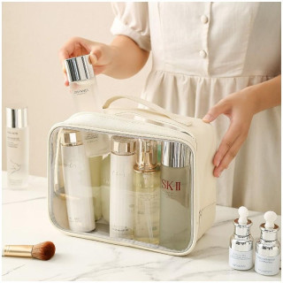 Črna kozmetična torbica