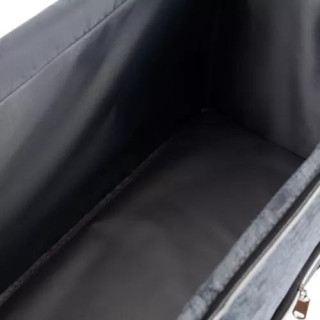 Siva potovalna torba