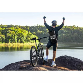 Črna nepremočljiva vreča - 10l