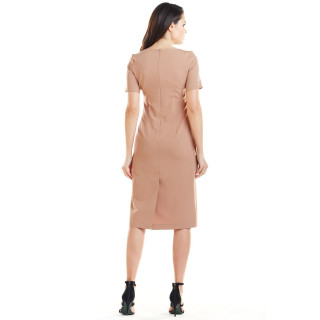 Ženska oprijeta obleka s kratkimi rokavi v rjavi barvi