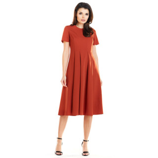 Ženska romantična obleka s širokim krilom opečnate barve