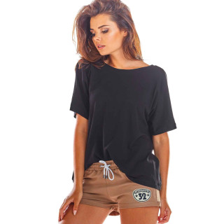 Udobne ženske kratke hlače z našitkom v bež barvi