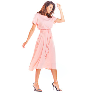 Elegantna roza ženska obleka za poletje