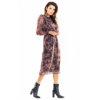 Vzorčasta ženska obleka z volančki