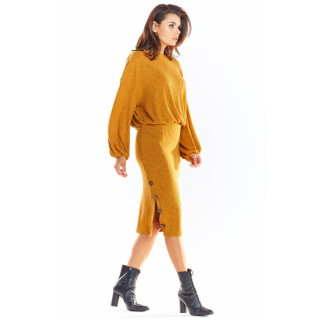 Žensko svinčnik krilo z okrasnimi gumbi v kamelji barvi