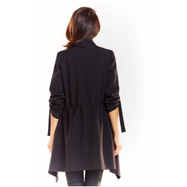 Ohlapna ženska črna jakna