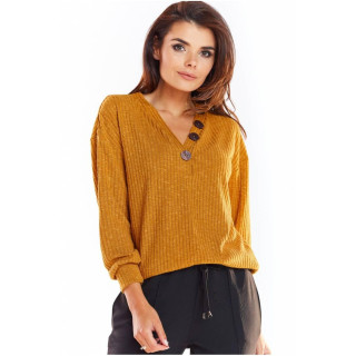 Udoben ženski pulover z okrasnimi gumbi v kamelji barvi