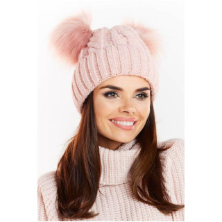 Ženska topla kapa z dvema čopoma v roza barvi