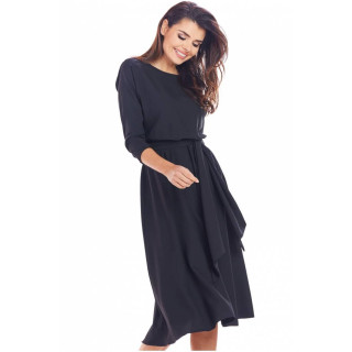 Ženska midi obleka s pasom v črni barvi