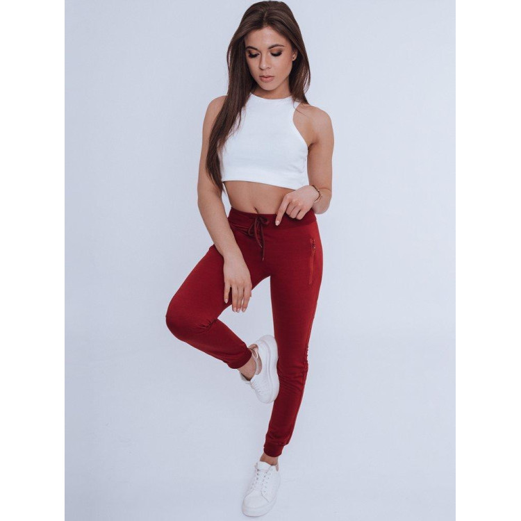 Klasične ženske trenirke v bordo barvi