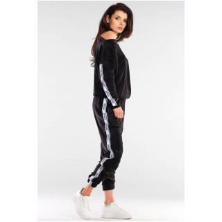 Ženske trenirke iz velurja s kontrastnimi trakovi v črni barvi