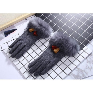 Ženske elegantne rokavice s krznom v sivi barvi