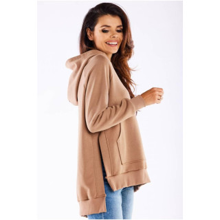 Bež asimetričen pulover z razporki