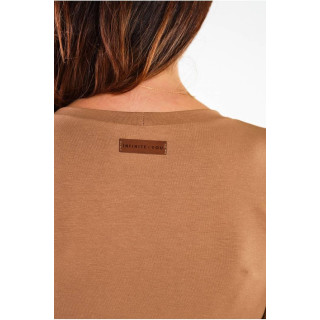 Osnovna bež majica s kratkimi rokavi z v-izrezom