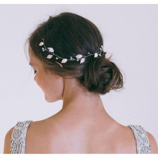 Poročni naglavni trak z listi in kamenčki