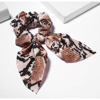 Rjav gumijasti trak z motivom kačje kože