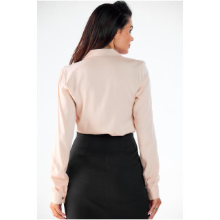 Klasična bež srajca z dolgimi rokavi