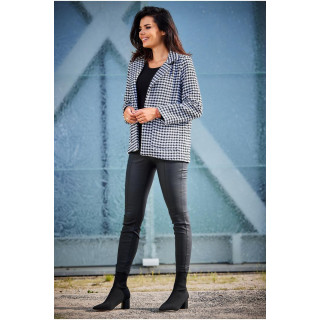 Ženski črno-bel plašč z vzorcem