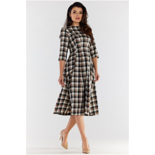 Rjavo-bež karirasta obleka s 3/4 rokavi