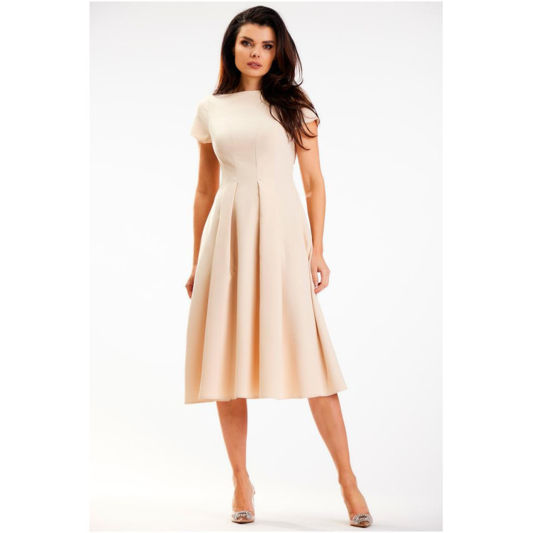 Elegantna bež midi obleka