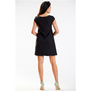 Elegantna črna mini obleka