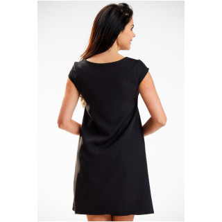 Elegantna črna mini obleka