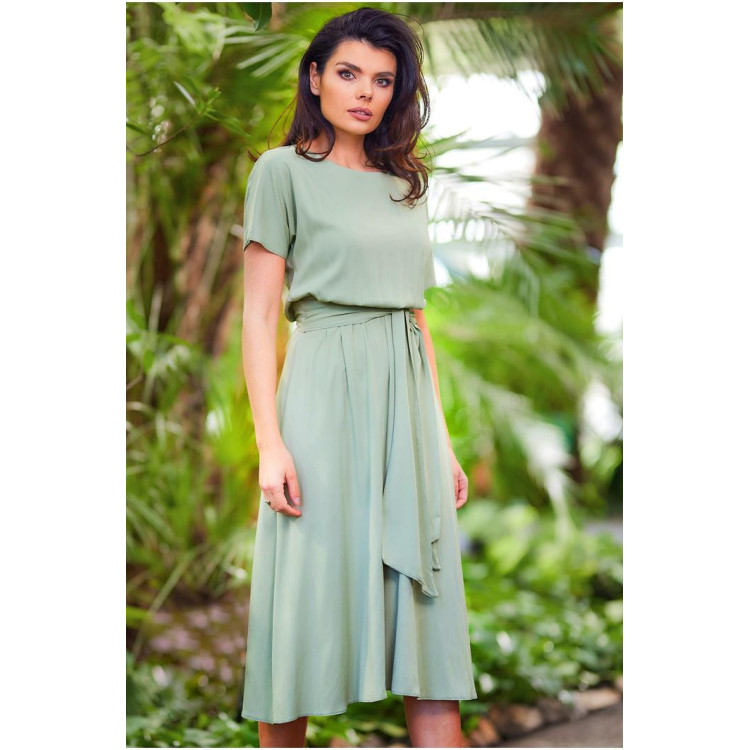 Ženska zelena midi obleka s pentljo v pasu