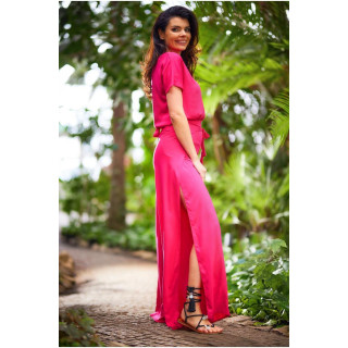 Rožnate hlače na zavezovanje grškega tipa