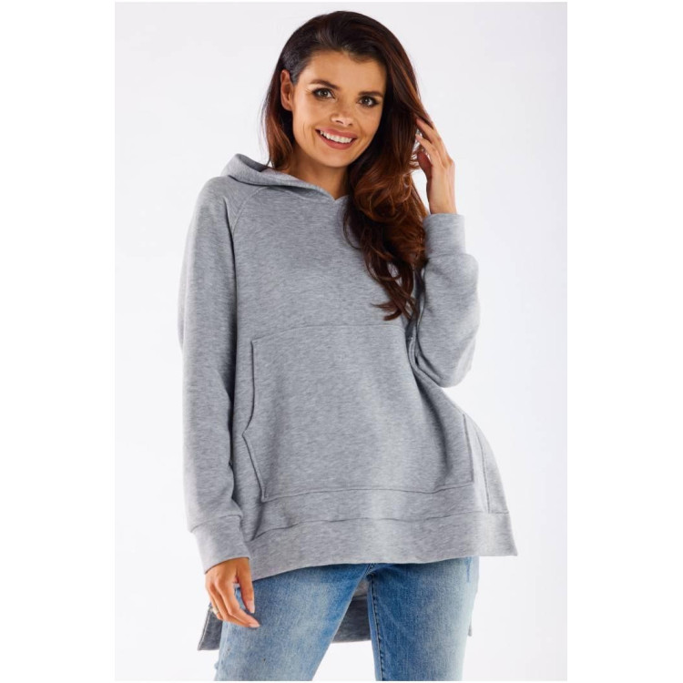 Asimetričen siv pulover z razporki