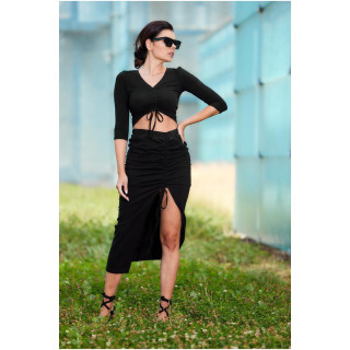 Maxi krilo z volančki v črni barvi