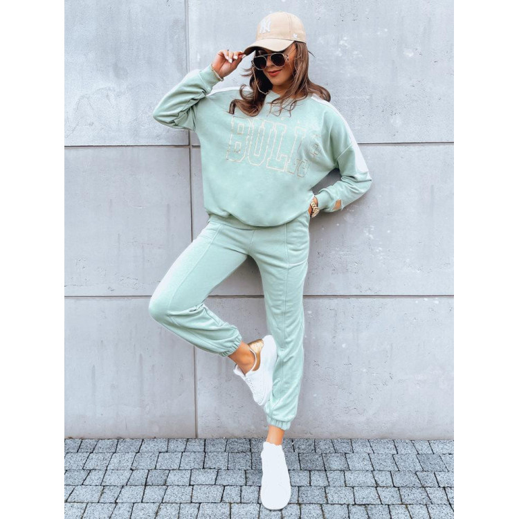 Svetlo zelen ženski komplet z zlatimi napisi