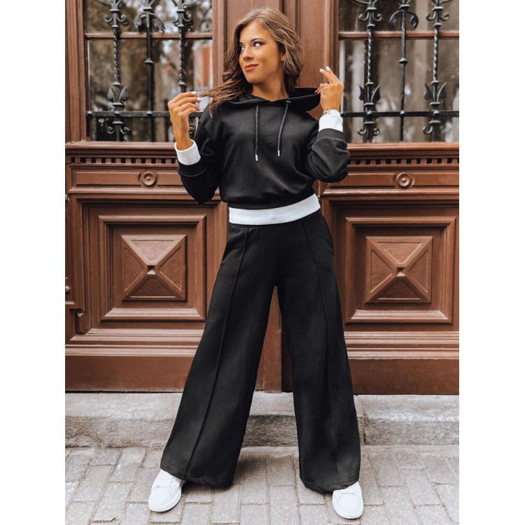 Ženski črn komplet jopica in hlače