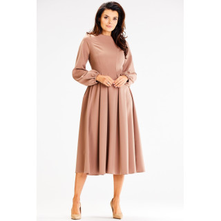 Podaljšana kapucinkasta midi obleka