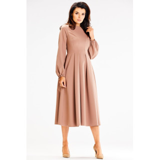 Podaljšana kapucinkasta midi obleka