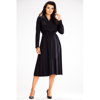 Ženska črna obleka s šal ovratnikom