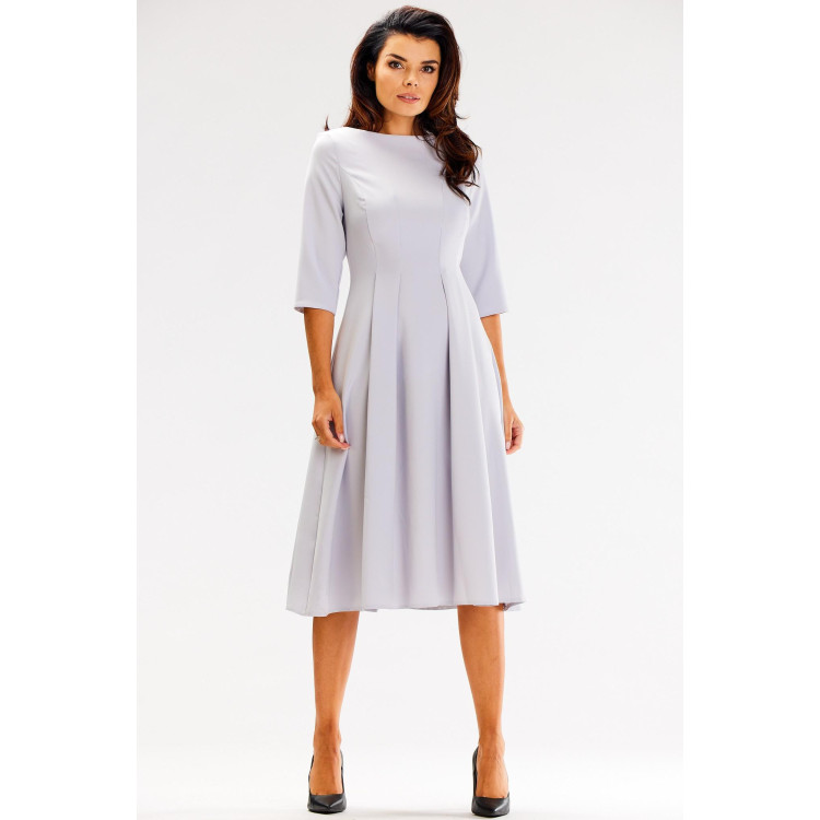 Siva plapolasta obleka s 3/4 rokavi