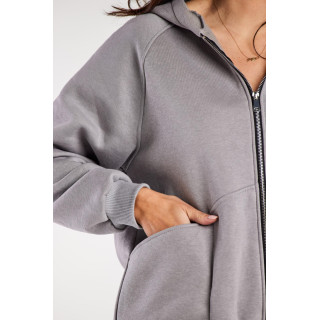 Ohlapen siv pulover z zadrgo