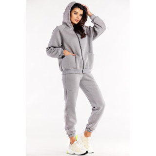 Sive ohlapne ženske trenirke