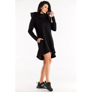 Trapezasta črna obleka s kapuco