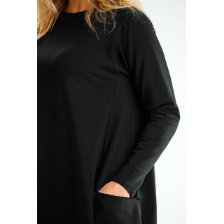 Črna trenirka z žepi