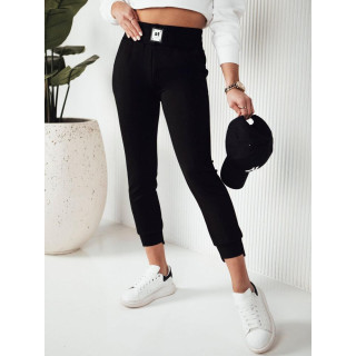 Črne ženske trenirke z našitkom