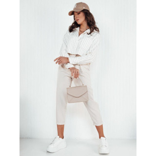 Bela kratka majica s črtami